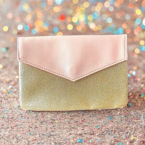 IPSY Limited Edition All That Glitters Glam Bag New Without Tags Bag Only 5”x7”